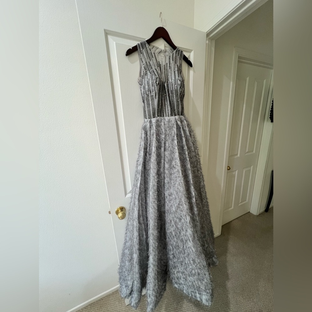 Princess Dress - Picture 5 of 5